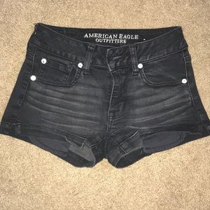 Size 00 Shortie American Eagle Shorts